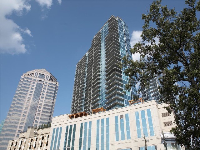 1010 Midtown building